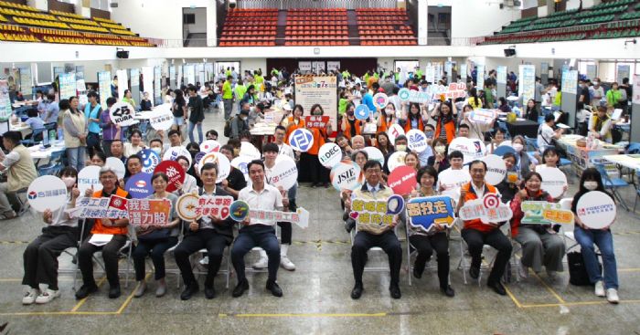 助市民前進科技廊帶，勞工局偕南科徵才促在地就業